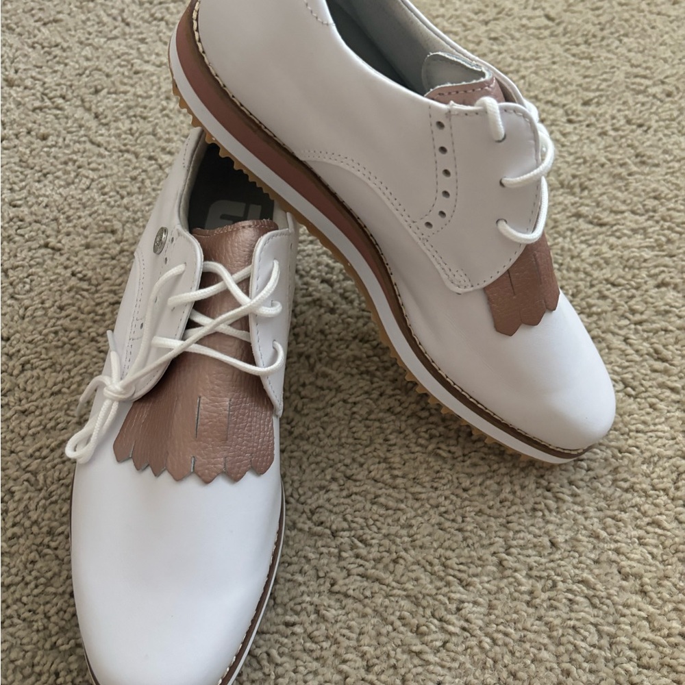 Women’s Footjoy golf shoes
